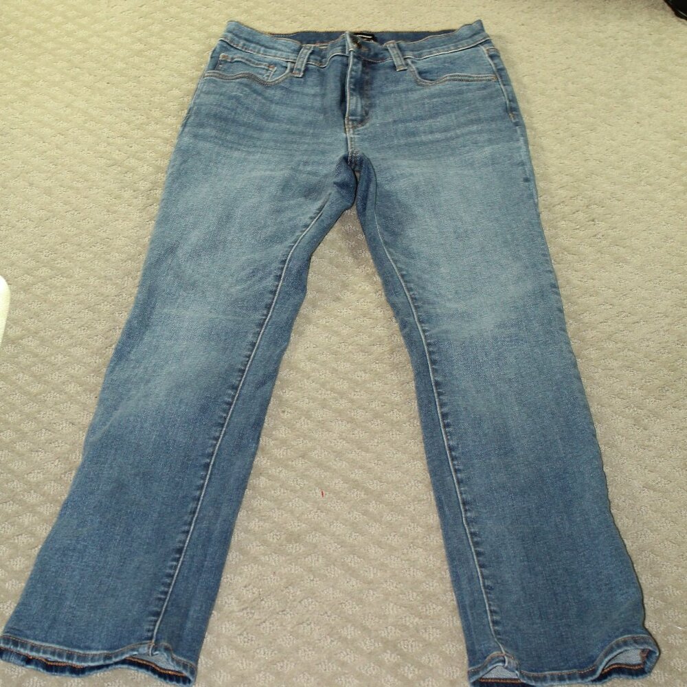 Vintage Express Women's 10 High Rise Straight Leg Blue Jeans